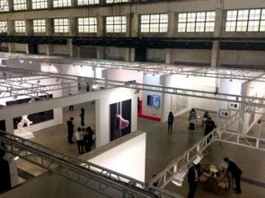 当代艺术看不懂？试试来西岸老厂房看展洗眼睛，与同仁眼库共话视觉与生命